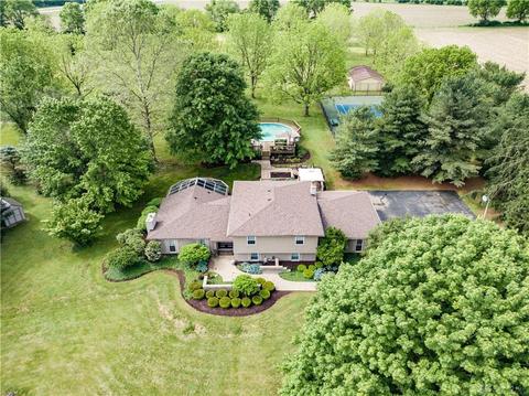 2181 E Centerville Rd, Spring Valley, OH 45370 photo 4
