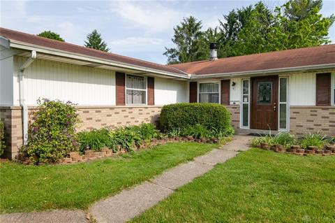 1802 Cheviot Hills Dr, Springfield, OH 45505 photo 4