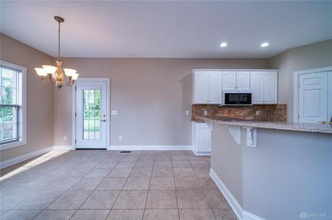 3991 Shadowleaf Dr, Bellbrook, OH 45305 photo 11