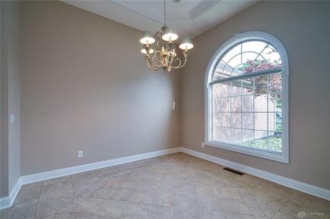 3991 Shadowleaf Dr, Bellbrook, OH 45305 photo 5