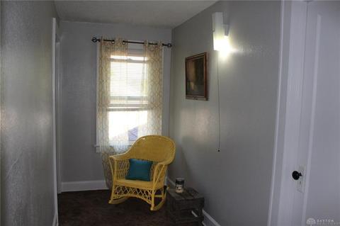 369 S Douglas Ave, Springfield, OH 45505 photo 15