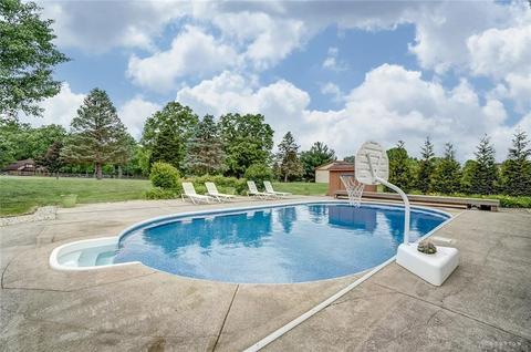 5446 Weidner Rd, Springboro, OH 45066 photo 2