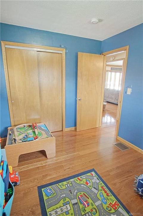 1754 E Dorothy Ln, Dayton, OH 45429 photo 14