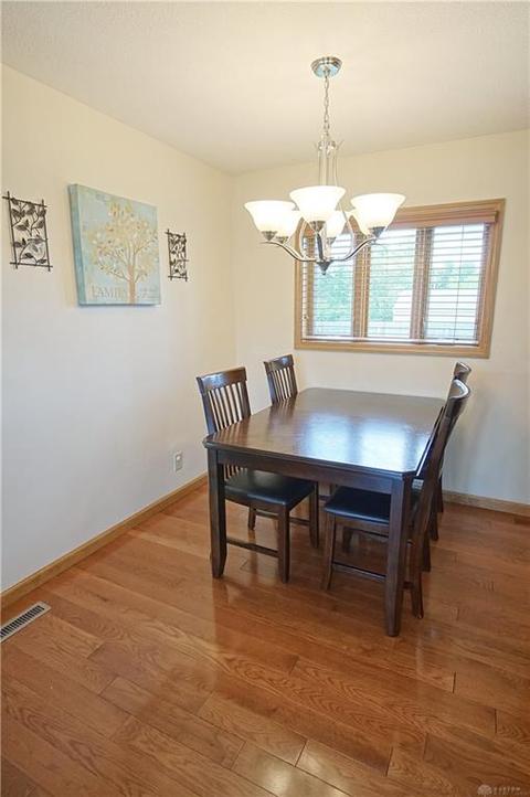 1754 E Dorothy Ln, Dayton, OH 45429 photo 7