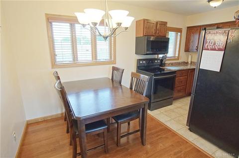 1754 E Dorothy Ln, Dayton, OH 45429 photo 8