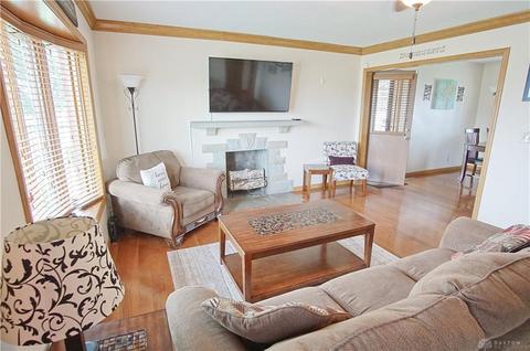 1754 E Dorothy Ln, Dayton, OH 45429 photo 5