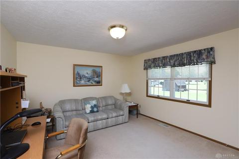 4901 Brannan Dr, Springfield, OH 45502 photo 14