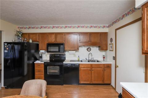 4901 Brannan Dr, Springfield, OH 45502 photo 11