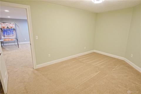 9274 Maxwells Xing, Dayton, OH 45458 photo 35
