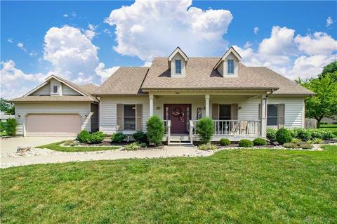 402 E Bridge St, Covington, OH 45318 photo 1