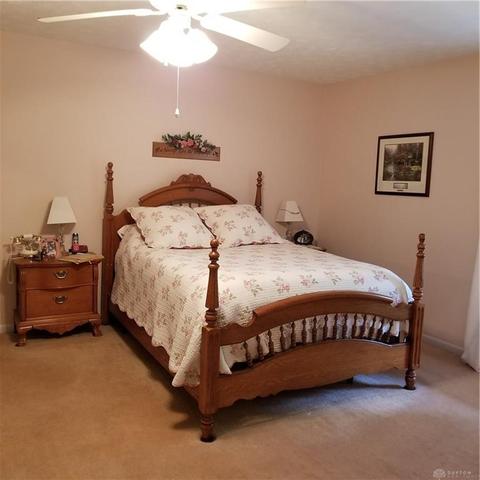 1573 Uplands Dr, Springfield, OH 45506 photo 8