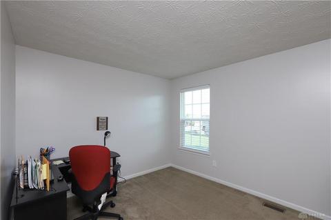 106 Shoemaker Ln, Vandalia, OH 45377 photo 12