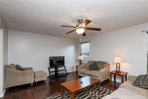 106 Shoemaker Ln, Vandalia, OH 45377 photo 8