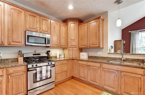 4910 James Madison Trl, Dayton, OH 45440 photo 8