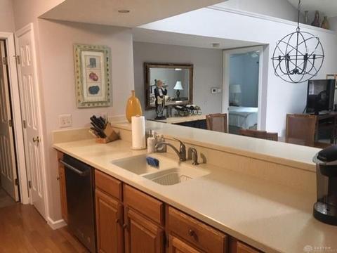 3131 Lakeview Ct, Springfield, OH 45503 photo 5
