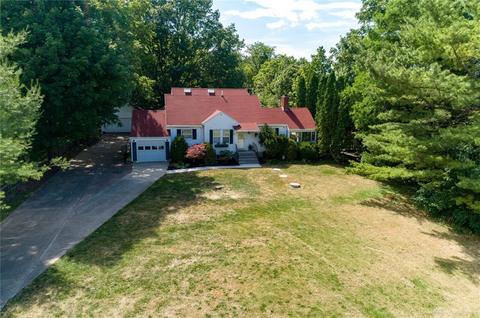 301 Tuttle Rd, Springfield, OH 45503 photo 1