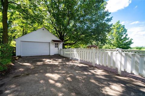 301 Tuttle Rd, Springfield, OH 45503 photo 5