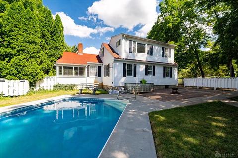 301 Tuttle Rd, Springfield, OH 45503 photo 6