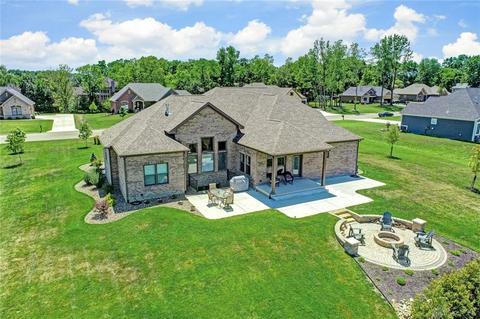 399 Windmere Dr, Troy, OH 45373 photo 4