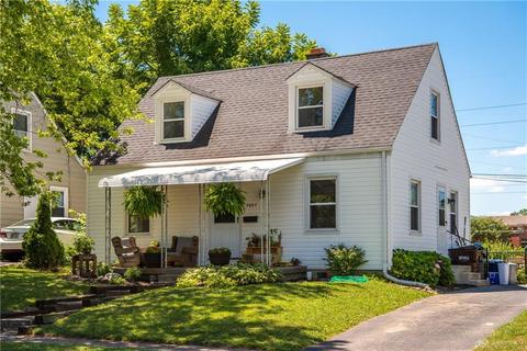 2007 W Bataan Dr, Dayton, OH 45420 photo 1