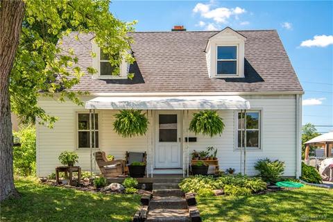 2007 W Bataan Dr, Dayton, OH 45420 photo 2