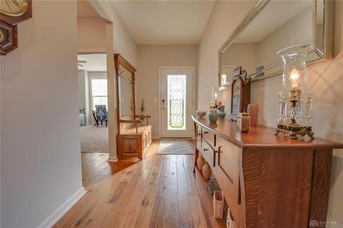 6178 Old Forest Dr, Maineville, OH 45039 photo 3