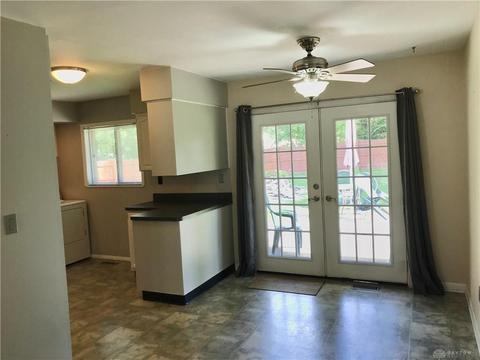 443 E 4th St, Franklin, OH 45005 photo 8