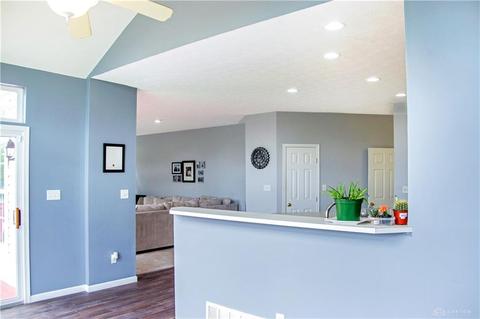 345 E Manor Dr, Springboro, OH 45066 photo 8