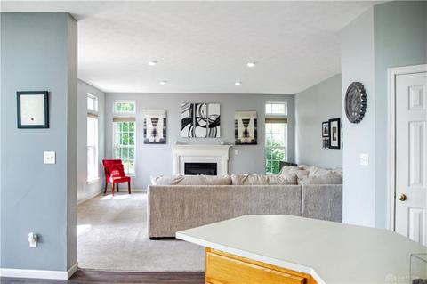 345 E Manor Dr, Springboro, OH 45066 photo 9