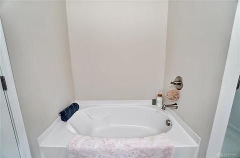 90 Oasis Ct, Springboro, OH 45066 photo 31