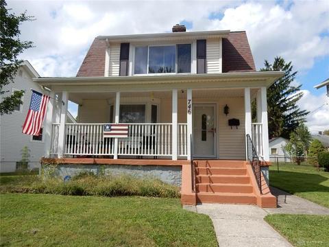746 E Circle Dr, Dayton, OH 45403 photo 2