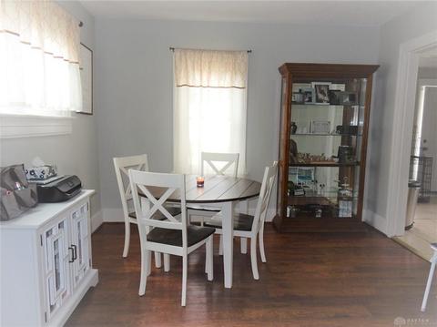 746 E Circle Dr, Dayton, OH 45403 photo 9