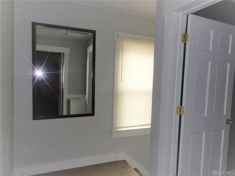 746 E Circle Dr, Dayton, OH 45403 photo 20