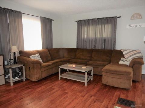 746 E Circle Dr, Dayton, OH 45403 photo 7