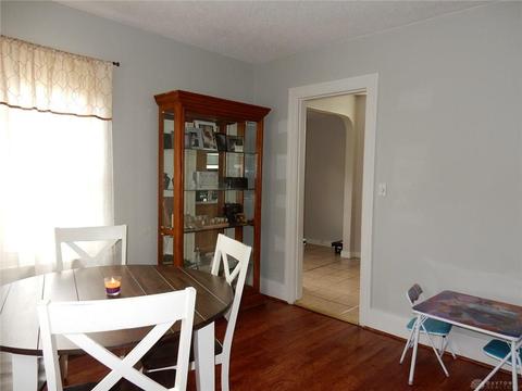 746 E Circle Dr, Dayton, OH 45403 photo 10