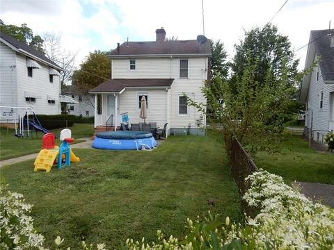 746 E Circle Dr, Dayton, OH 45403 photo 3