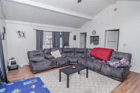 407 E Main St, Centerville, IN 47330 photo 18