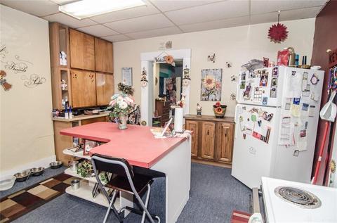 407 E Main St, Centerville, IN 47330 photo 8