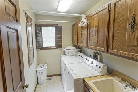 4890 Riley Rd, Springfield, OH 45502 photo 6