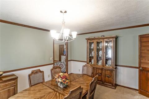 4890 Riley Rd, Springfield, OH 45502 photo 8