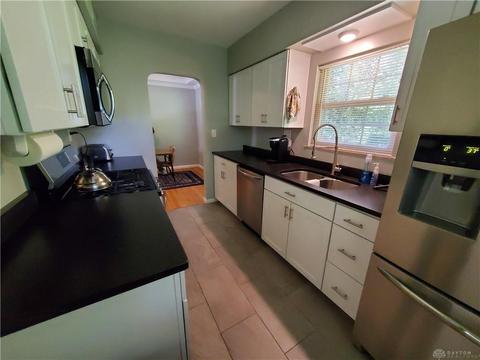 846 W North Bend Rd, Cincinnati, OH 45224 photo 13