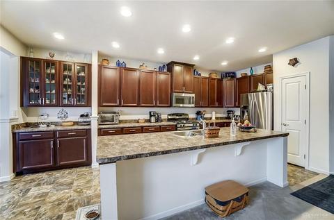 69 Cascade Dr, Fairborn, OH 45324 photo 5
