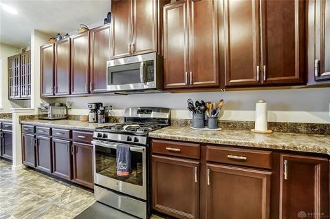 69 Cascade Dr, Fairborn, OH 45324 photo 7