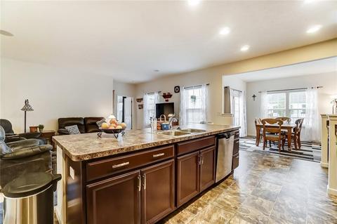 69 Cascade Dr, Fairborn, OH 45324 photo 9