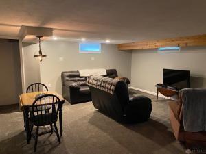 614 S Clairmont Ave, Springfield, OH 45505 photo 5