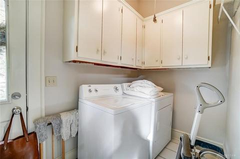 3429 E High St, Springfield, OH 45505 photo 13