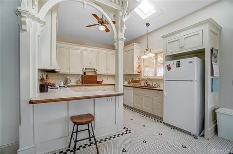 3429 E High St, Springfield, OH 45505 photo 8