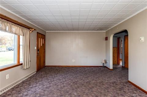 1371 Ridgeway Dr, Springfield, OH 45506 photo 6