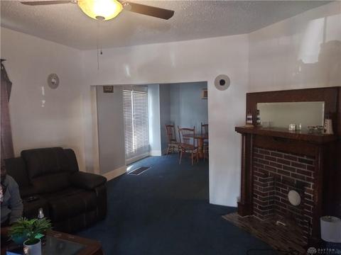 411 W Liberty St, Springfield, OH 45506 photo 4