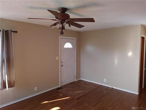 320 S Brandon Ave, Celina, OH 45822 photo 4
